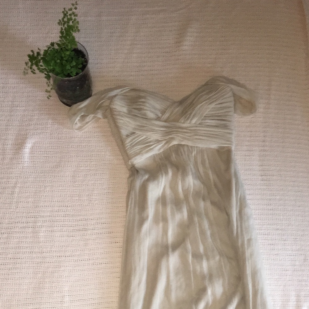 DESIGNER Amsale gown